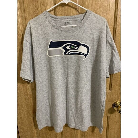 Seattle Seahawks Men's XL Gray Cotton Shirt Print NFL Pro Line Fanatics - Picture 1 of 6